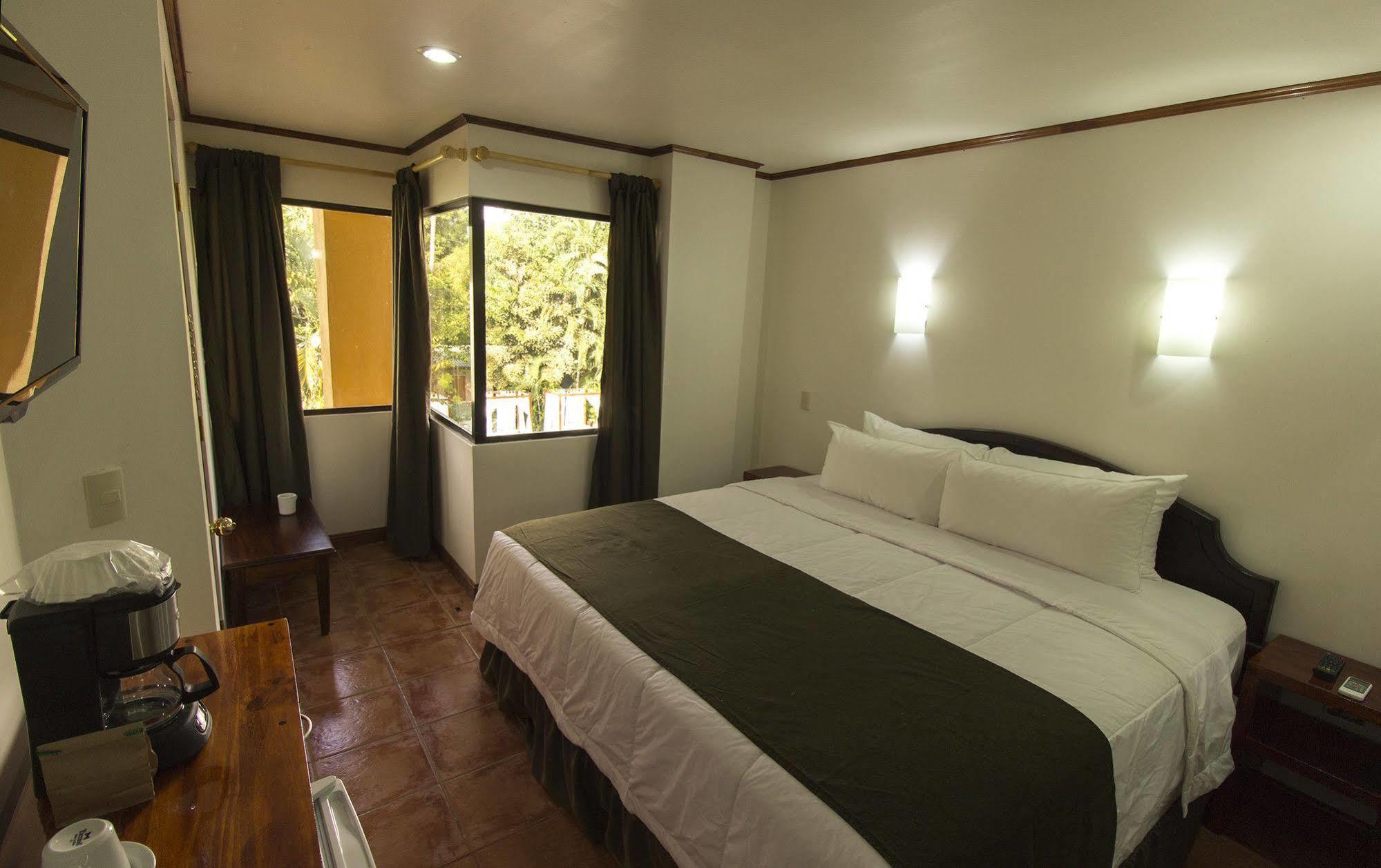 Copacabana Hotel And Suites (Adults Only) Jacó Kültér fotó